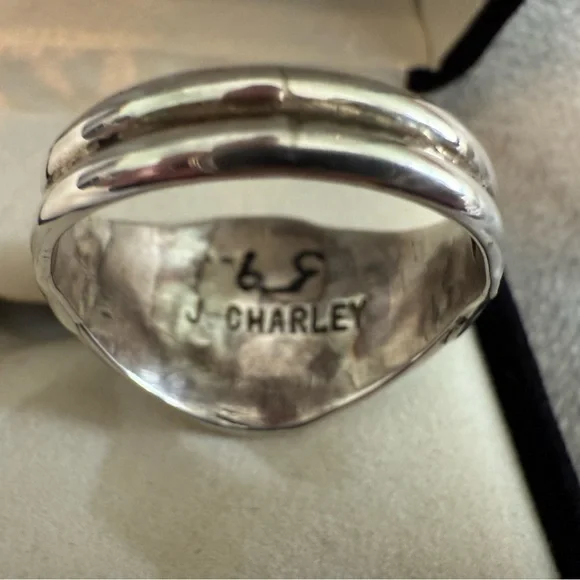 Turquoise Silver Women's Ring. Size 12. - Picture 3 of 4